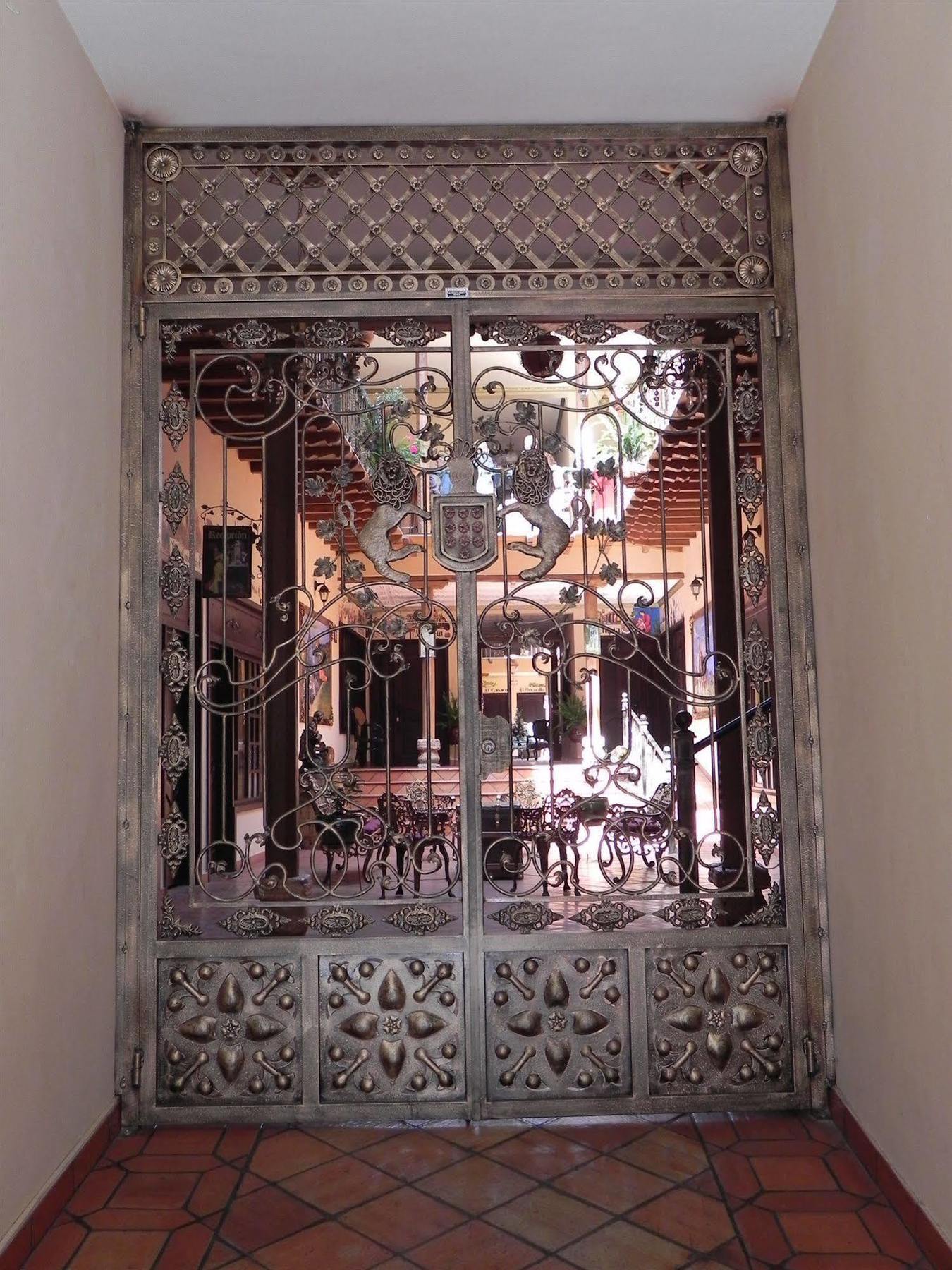 Hotel Vieja Mansion كوينكا المظهر الخارجي الصورة